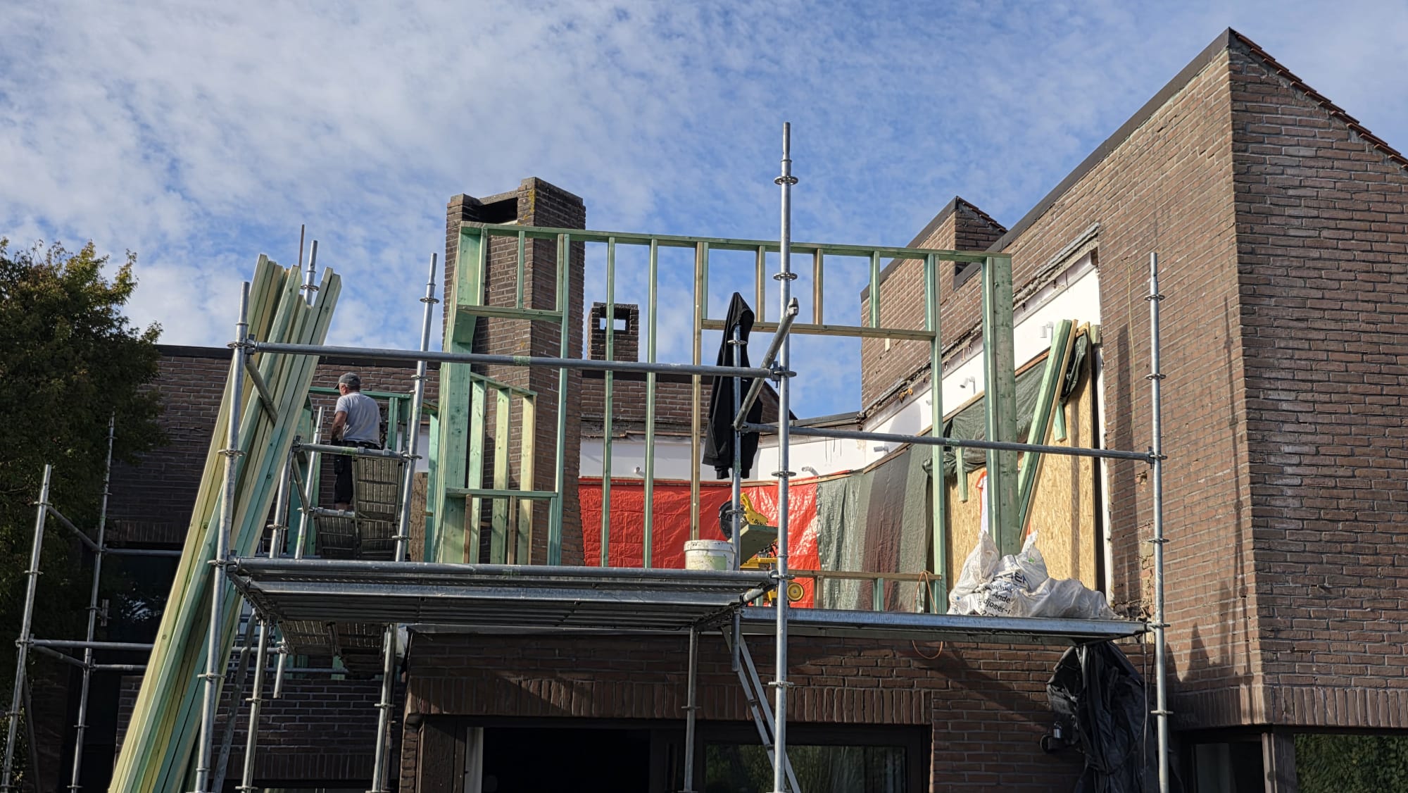 Semal — ossature bois en cours de montage